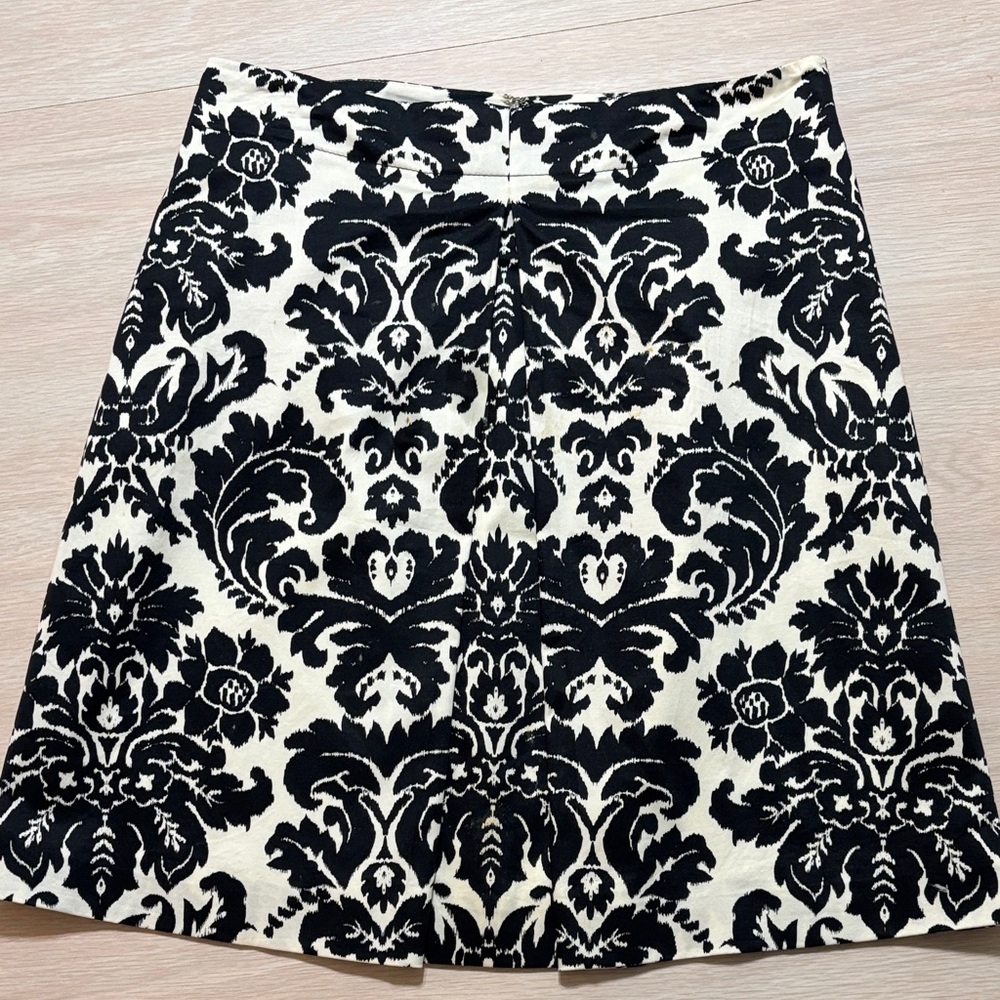 LOFT Black and Cream Floral Mini Skirt